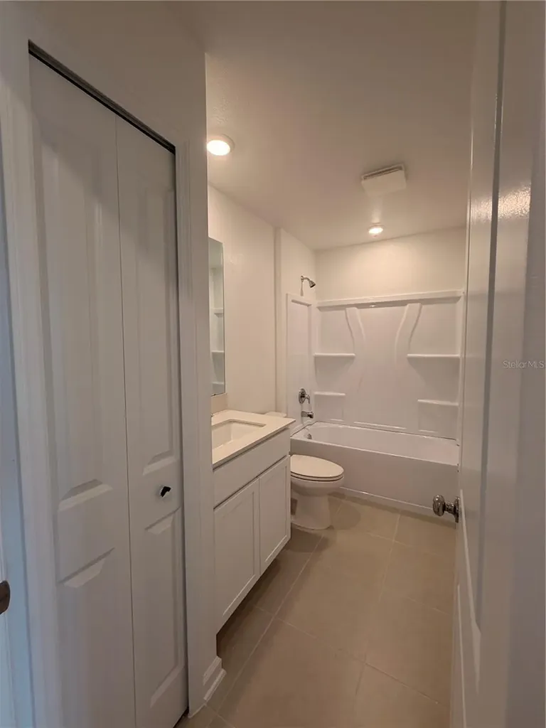 2470 Hallow Garden Road Eustis FL 32726