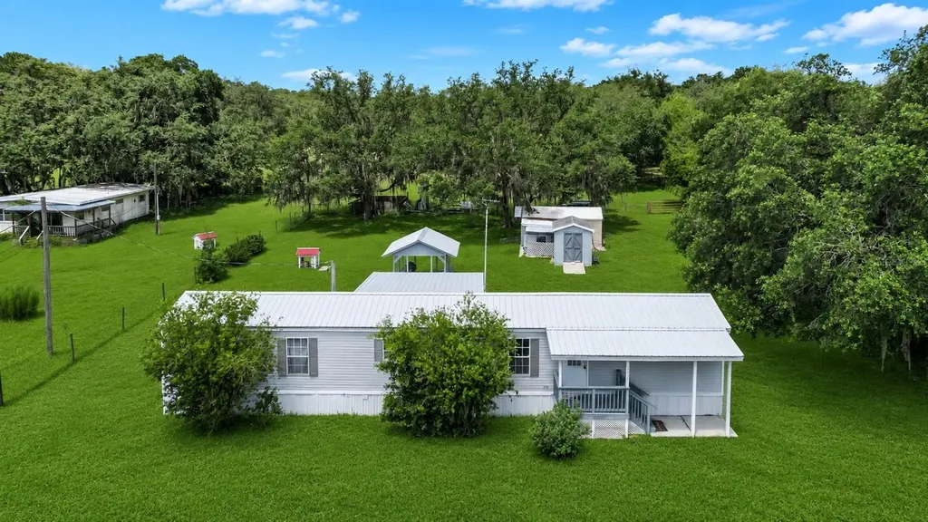 7438 Cr 663 Bushnell FL 33513