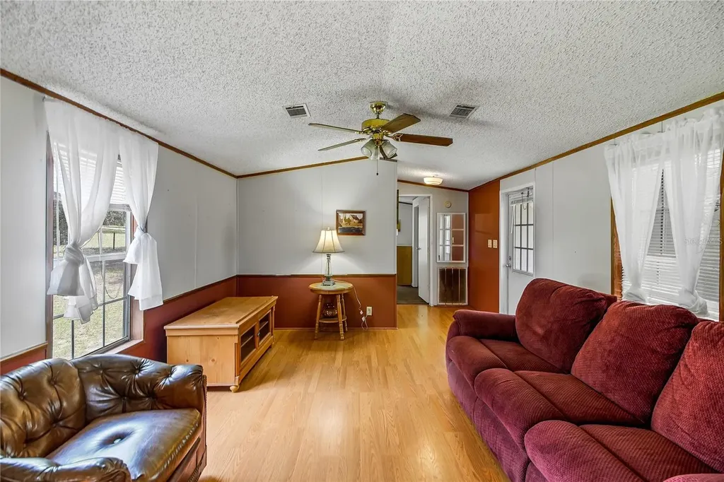 7438 Cr 663 Bushnell FL 33513
