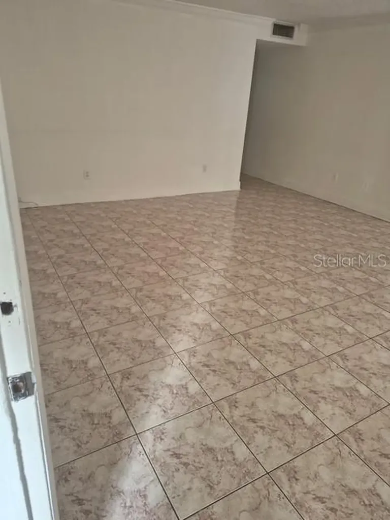 9110 Tudor Drive Tampa FL 33615