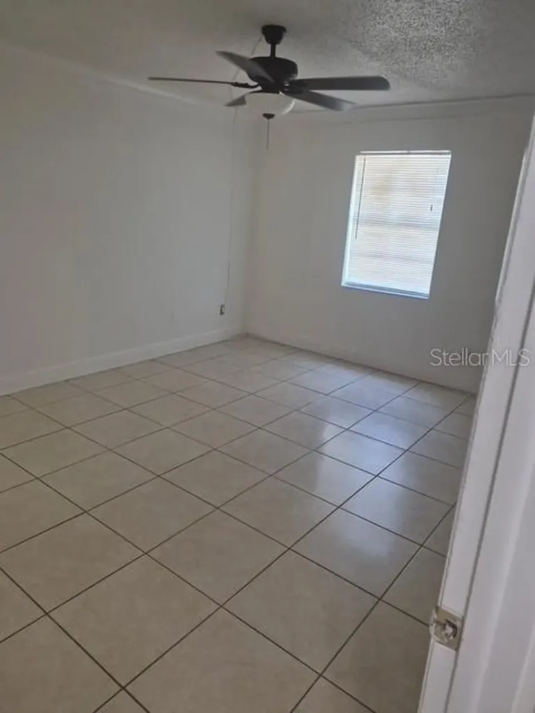 9110 Tudor Drive Tampa FL 33615