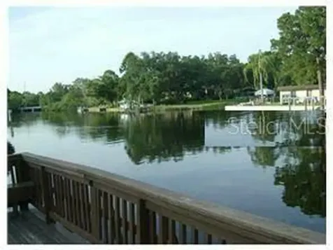9110 Tudor Drive Tampa FL 33615