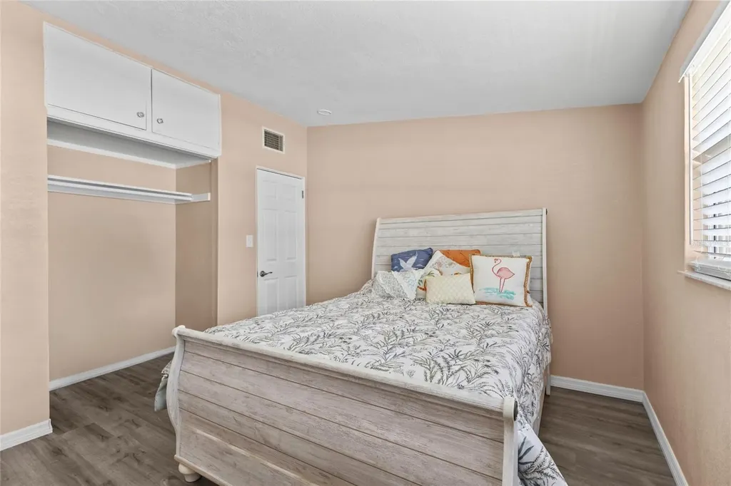 4065 Asbury Place Sarasota FL 34233