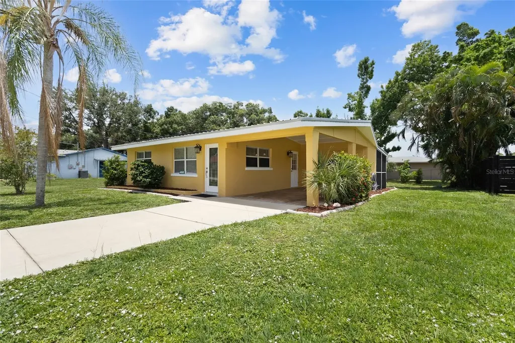 4065 Asbury Place Sarasota FL 34233