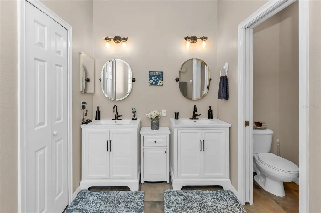 325 Hazeltine Drive Debary FL 32713