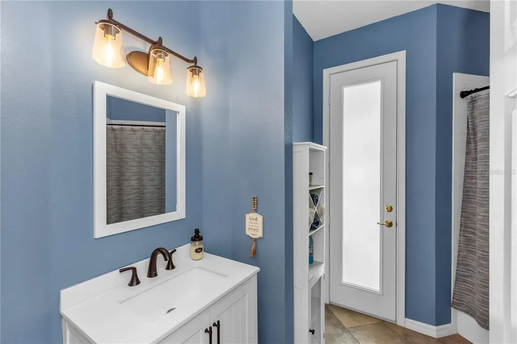 325 Hazeltine Drive Debary FL 32713