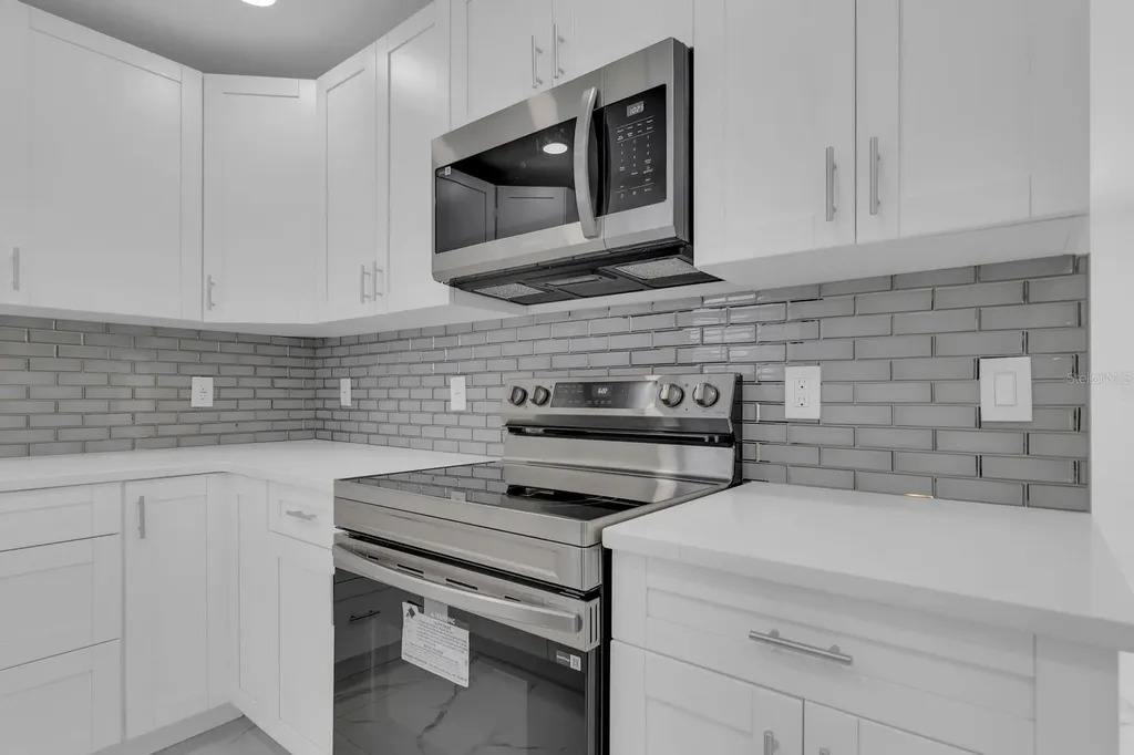 2322 Vincent Road Orlando FL 32817