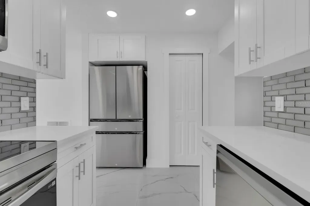 2322 Vincent Road Orlando FL 32817
