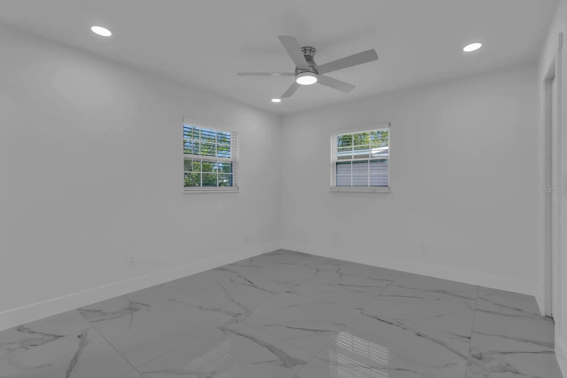 2322 Vincent Road Orlando FL 32817