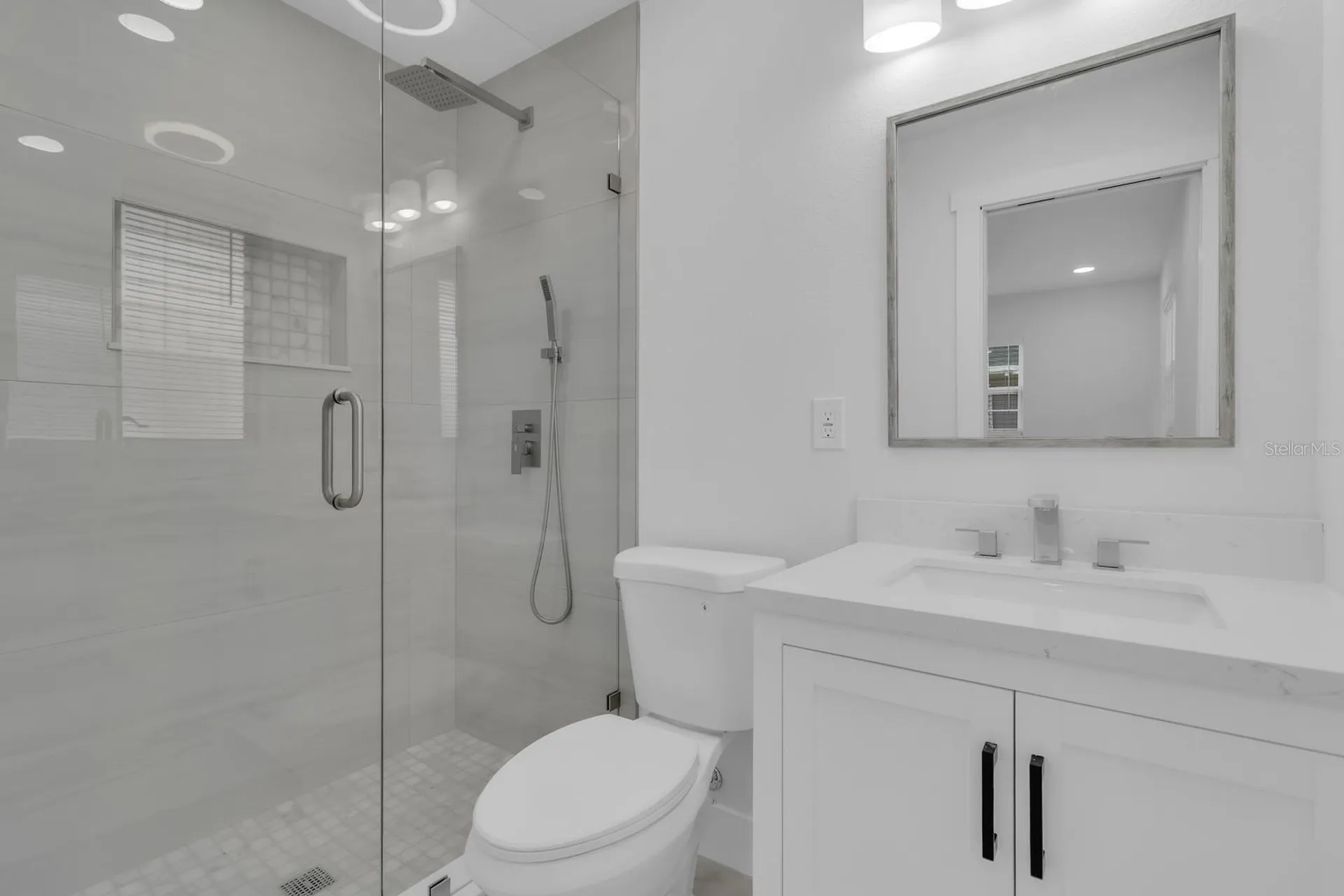 2322 Vincent Road Orlando FL 32817