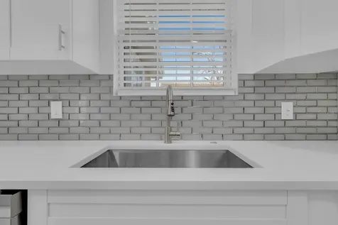 2322 Vincent Road Orlando FL 32817