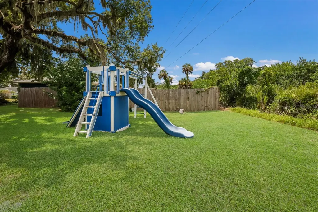 8038 56th Court E Palmetto FL 34221