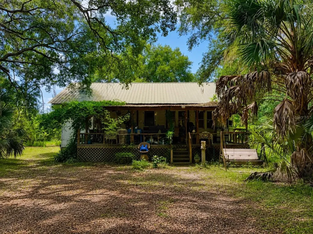 39 NE 526th Street Old Town FL 32680