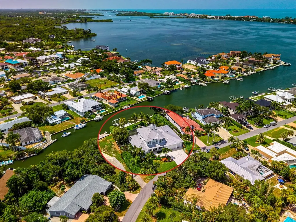 7631 Cove Terrace Sarasota FL 34231
