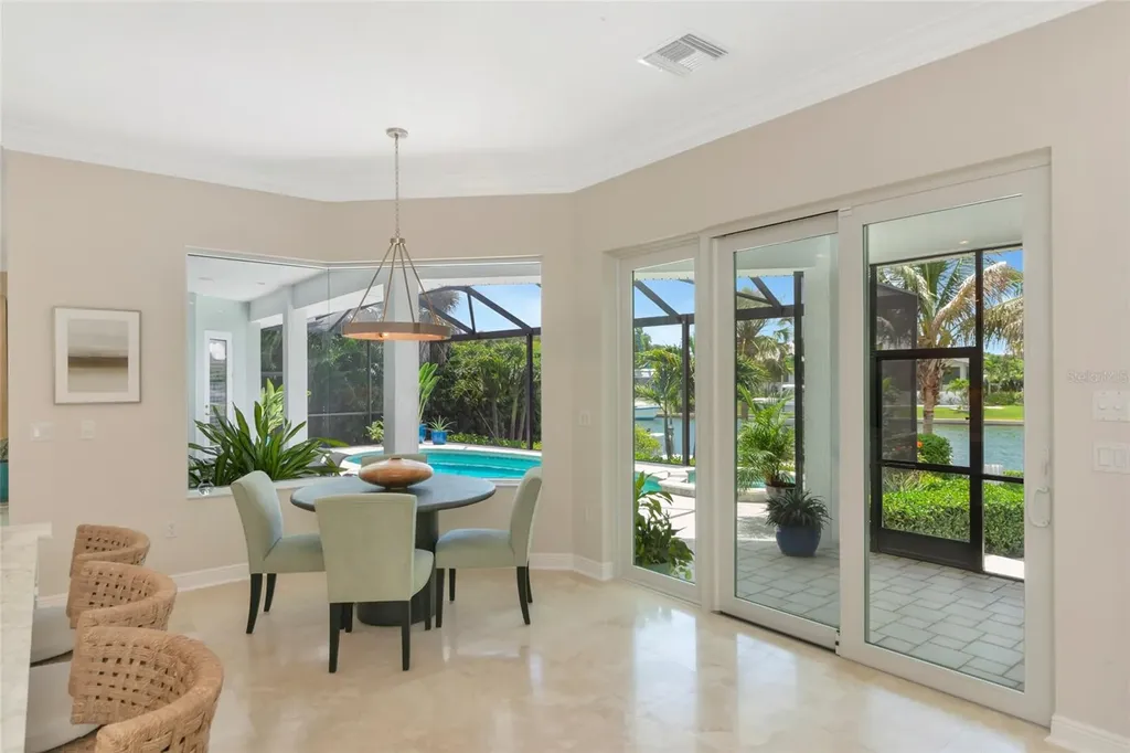 7631 Cove Terrace Sarasota FL 34231