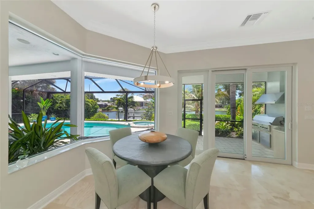 7631 Cove Terrace Sarasota FL 34231