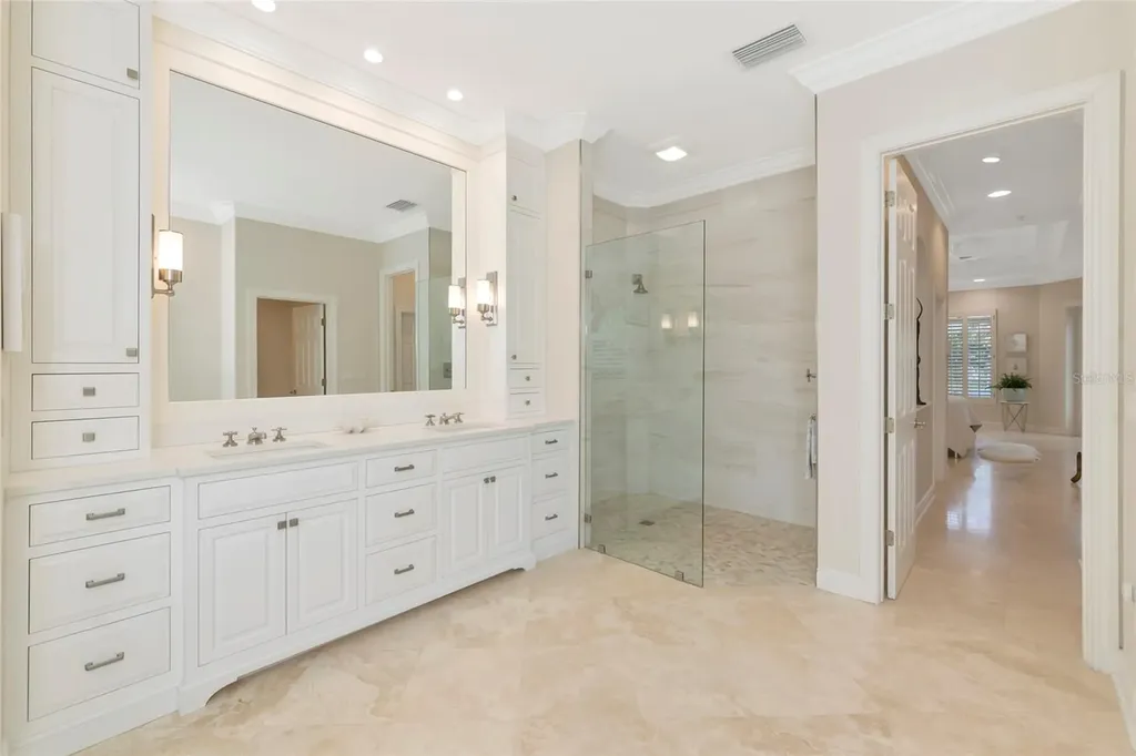 7631 Cove Terrace Sarasota FL 34231