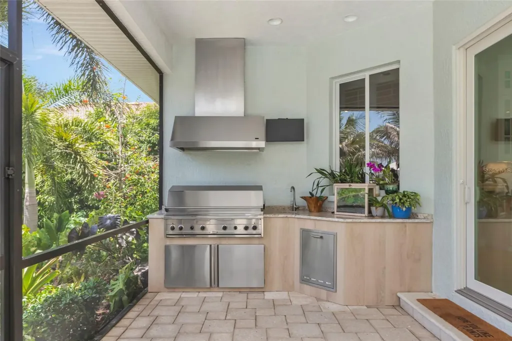 7631 Cove Terrace Sarasota FL 34231