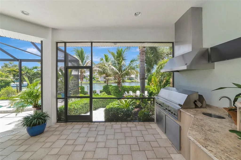 7631 Cove Terrace Sarasota FL 34231