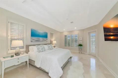 7631 Cove Terrace Sarasota FL 34231