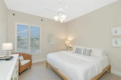7631 Cove Terrace Sarasota FL 34231