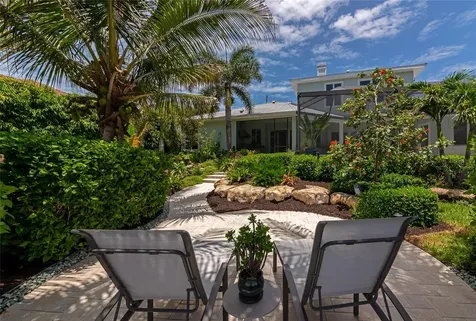 7631 Cove Terrace Sarasota FL 34231