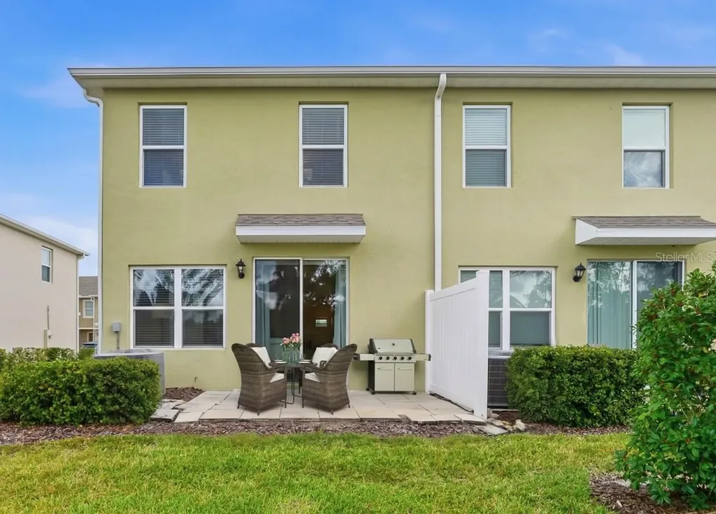60 Bella Lago Circle Port Orange FL 32129