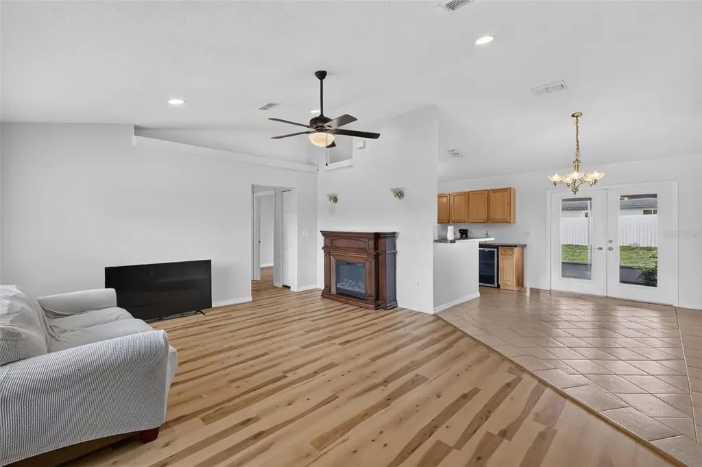 135 Juniper Loop Ocala FL 34480