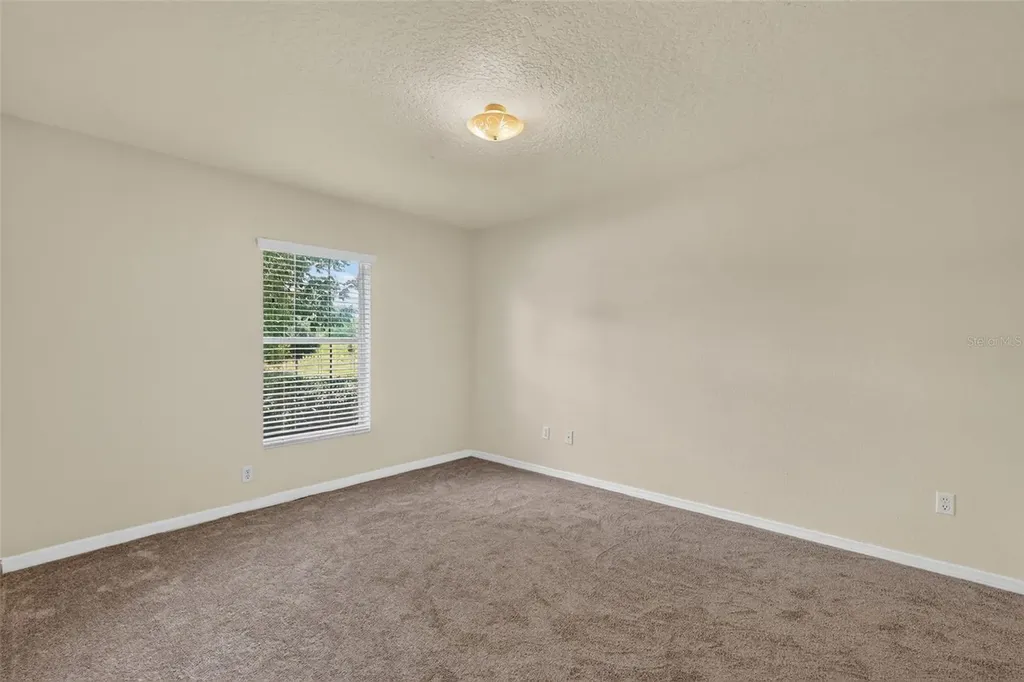 135 Juniper Loop Ocala FL 34480