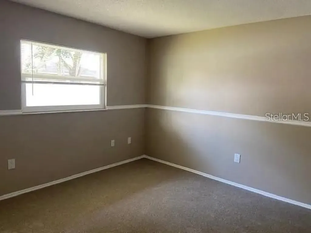 3654 Pin Oaks Street Sarasota FL 34232