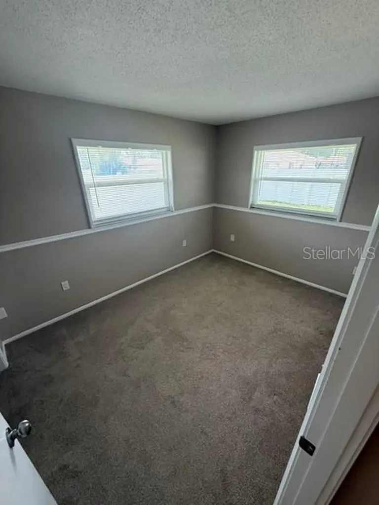3654 Pin Oaks Street Sarasota FL 34232