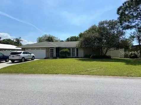 3654 Pin Oaks Street Sarasota FL 34232