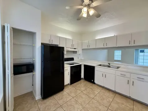 2802 W Cleveland Street Tampa FL 33609