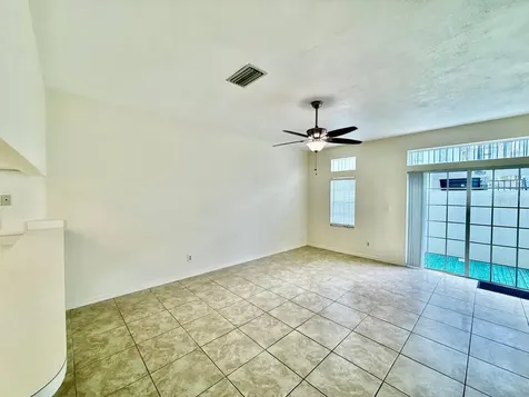 2802 W Cleveland Street Tampa FL 33609
