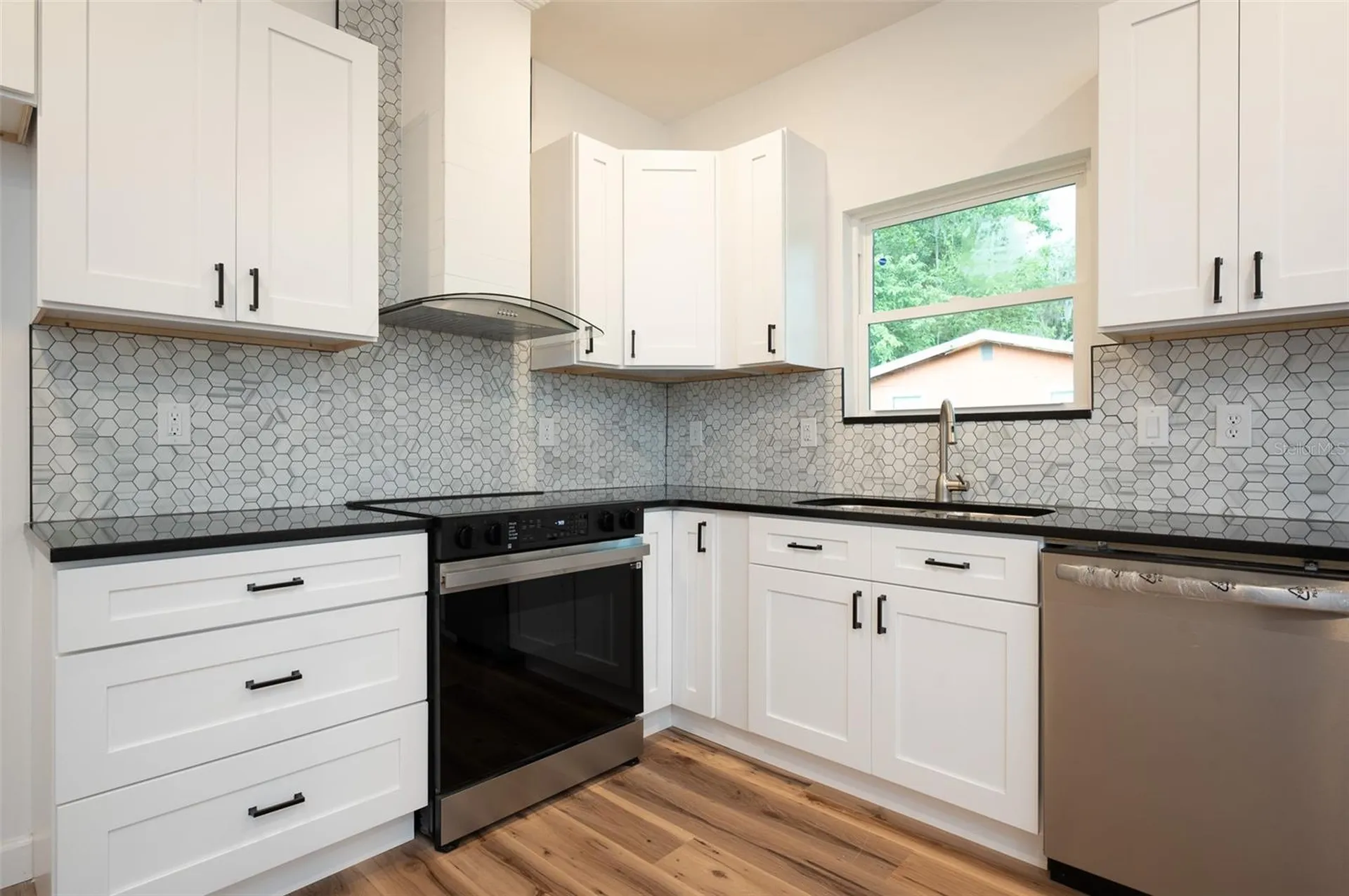 2402 NE 70th Street Gainesville FL 32609