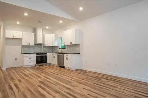 2402 NE 70th Street Gainesville FL 32609