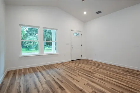 2402 NE 70th Street Gainesville FL 32609