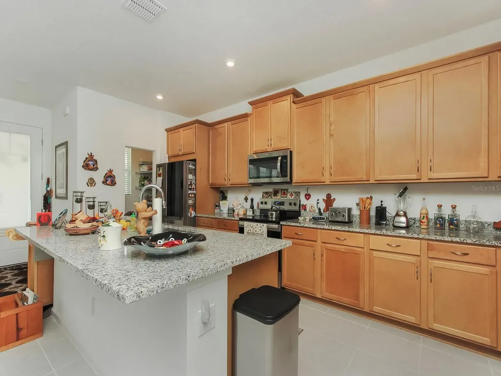 353 Free Range Drive Groveland FL 34736