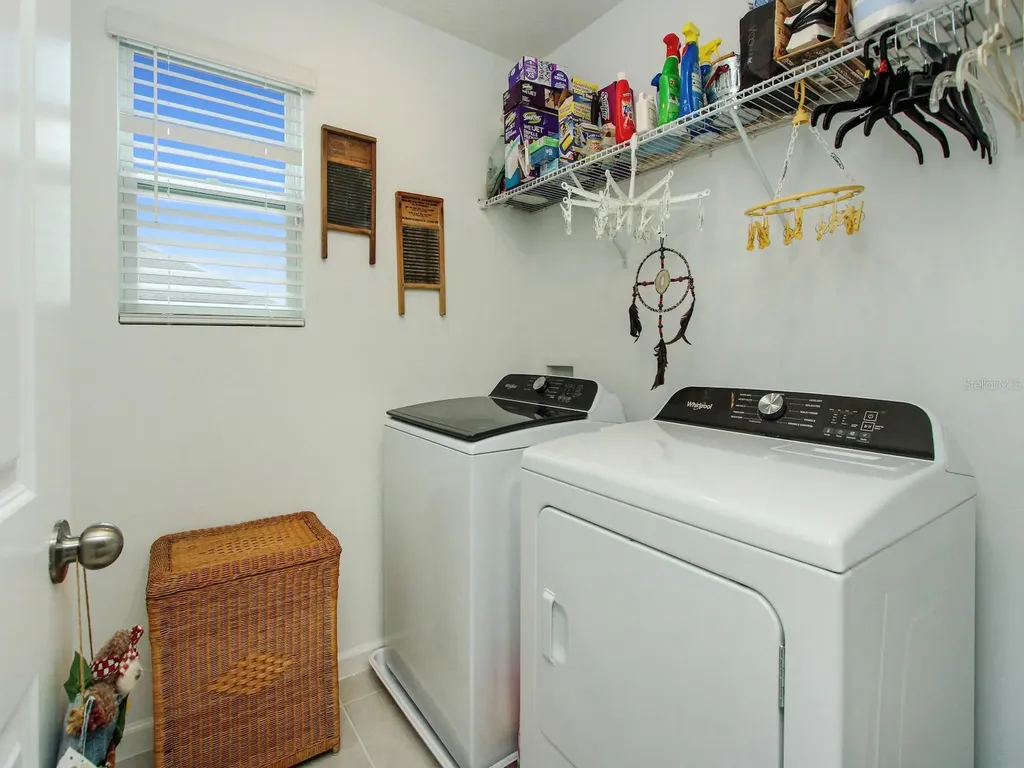 353 Free Range Drive Groveland FL 34736