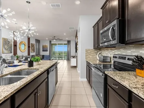 1891 Summer Drive Davenport FL 33897