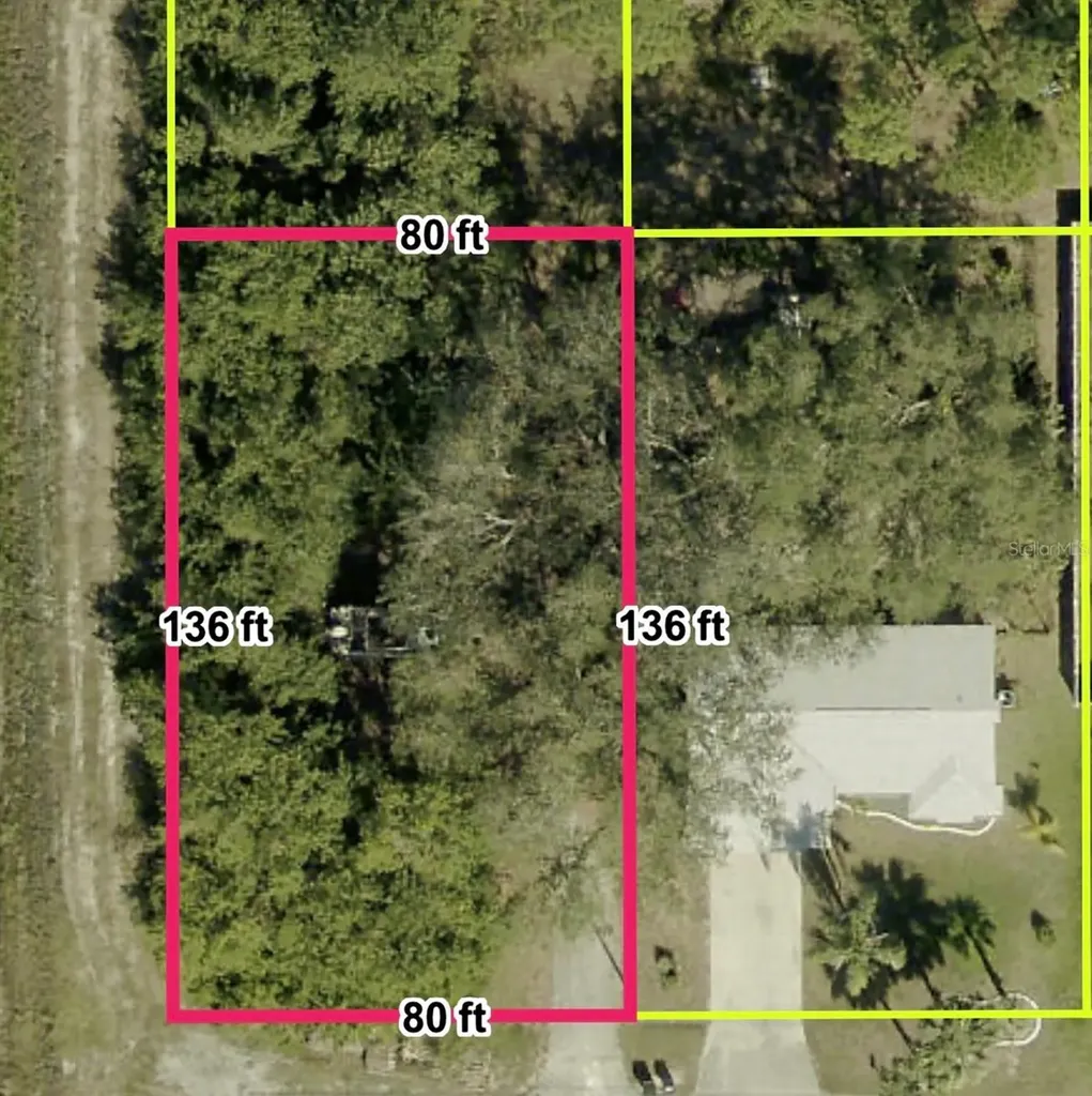 2718 12th Street SW Lehigh Acres FL 33976