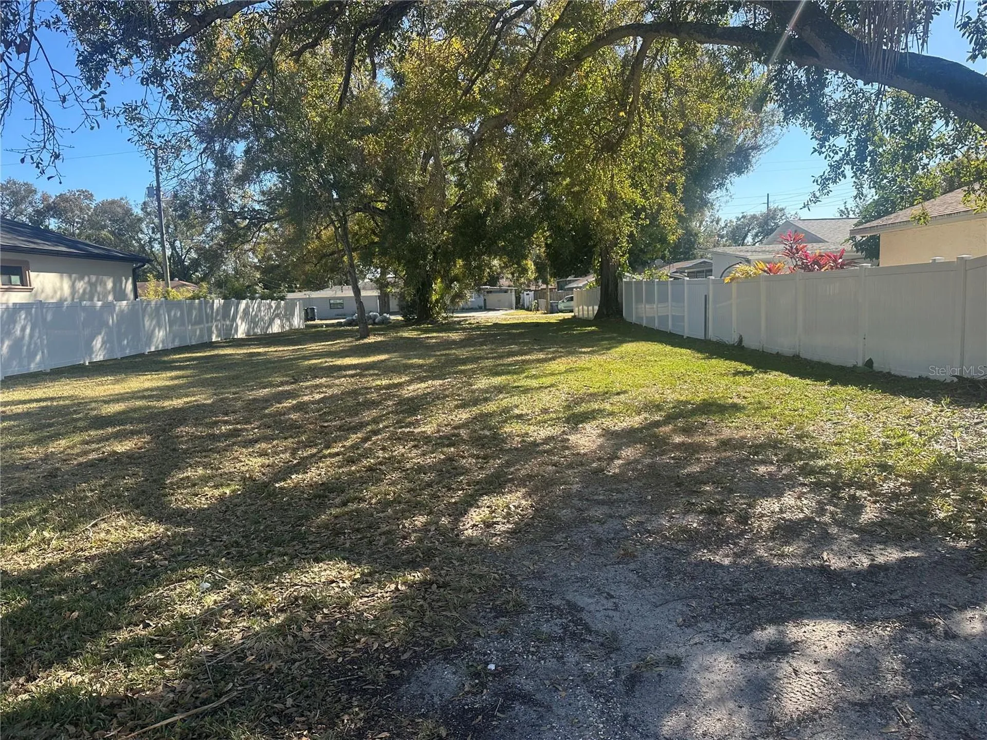2710 W Lake Avenue Tampa FL 33607