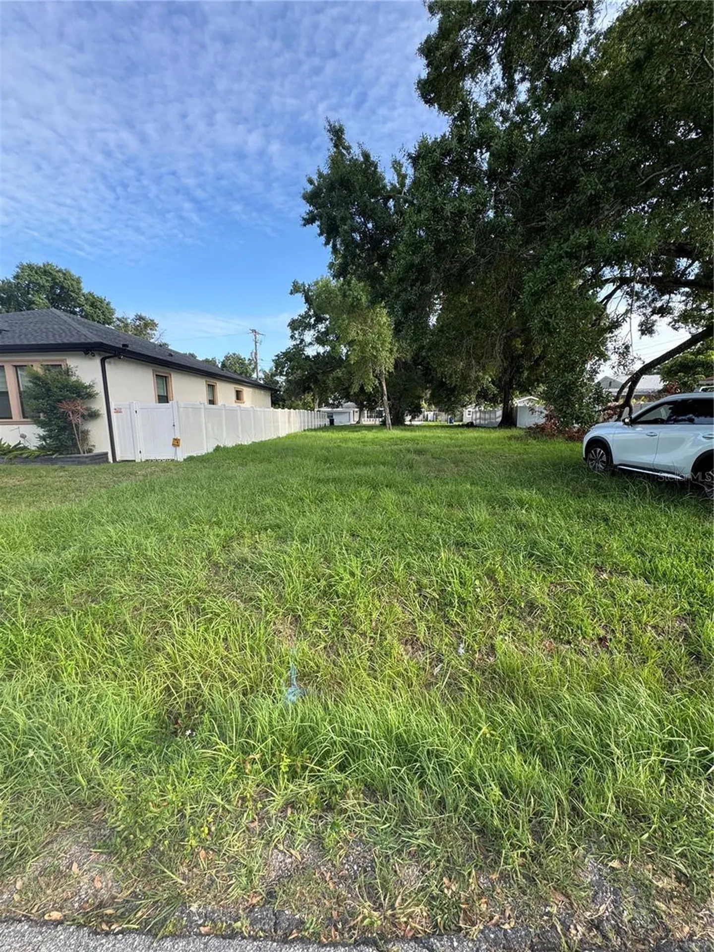 2710 W Lake Avenue Tampa FL 33607