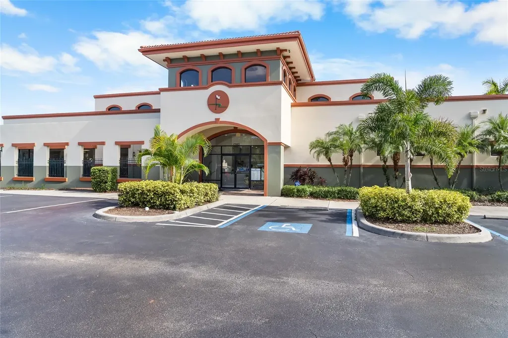 13941 Clubhouse Drive Tampa FL 33618