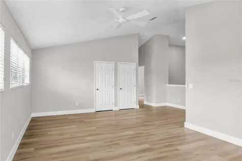 563 Lake Davenport Circle Davenport FL 33837
