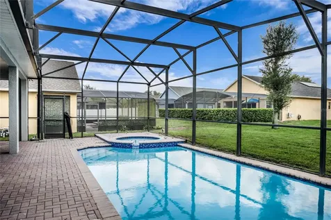 563 Lake Davenport Circle Davenport FL 33837