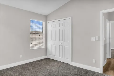 563 Lake Davenport Circle Davenport FL 33837