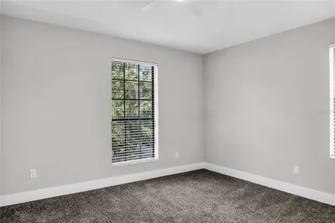 563 Lake Davenport Circle Davenport FL 33837