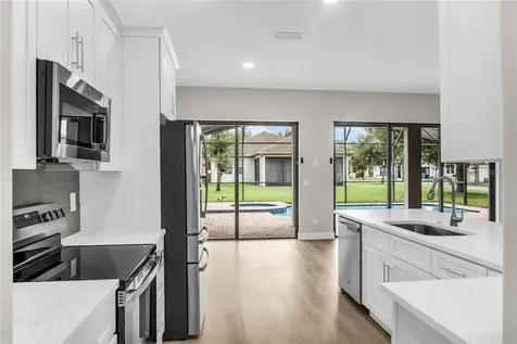 563 Lake Davenport Circle Davenport FL 33837