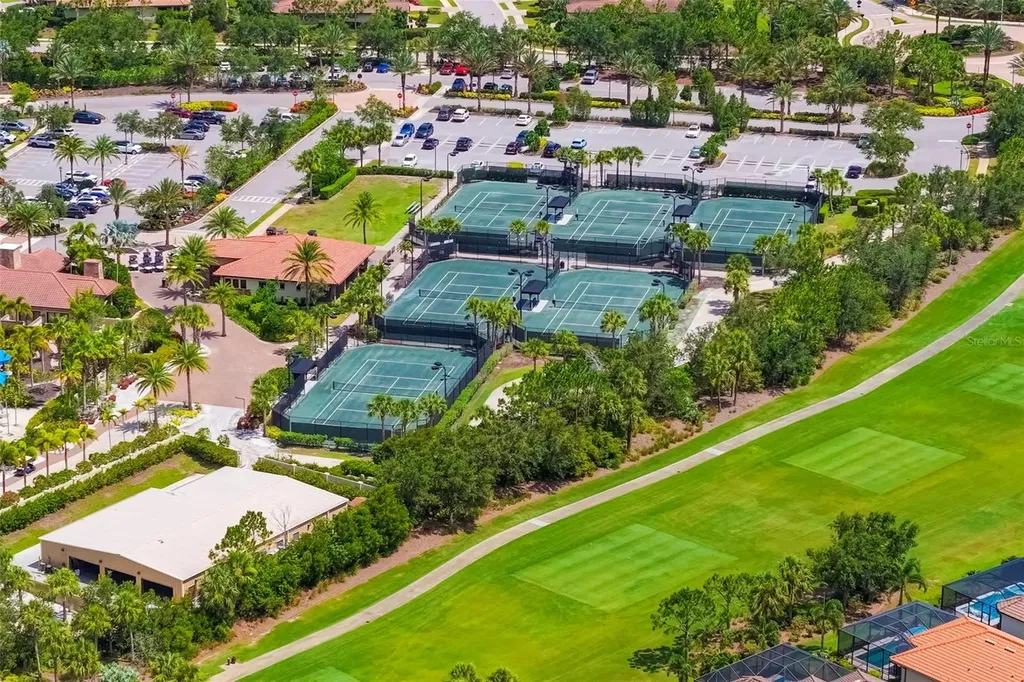 13828 Messina Loop Bradenton FL 34211